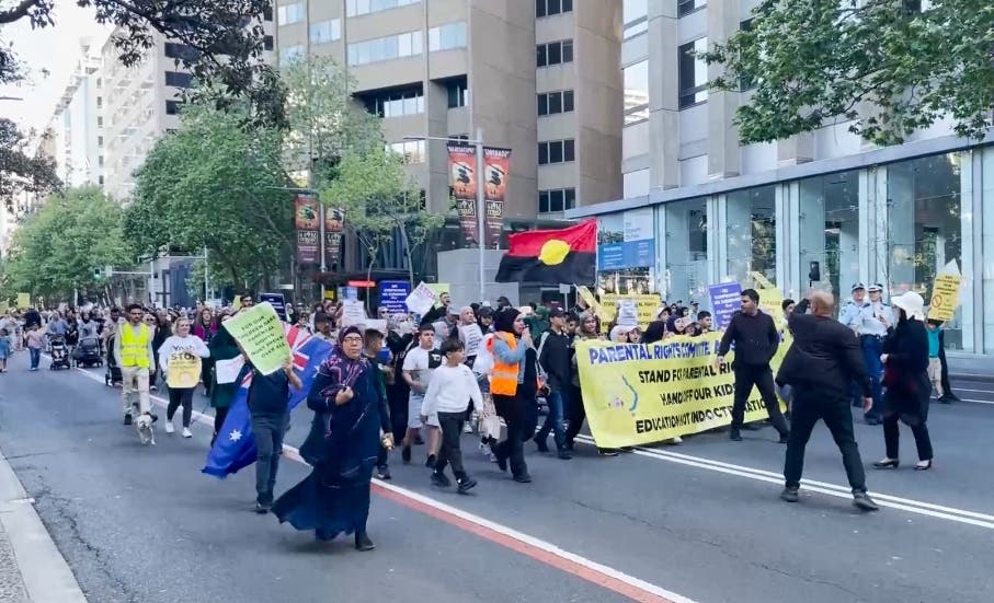 مسيرة حاشدة بأستراليا احتجاجا على الدروس الجنسية في المدارس